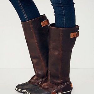 Sorel Slimpack chestnut equestrian riding boots 11